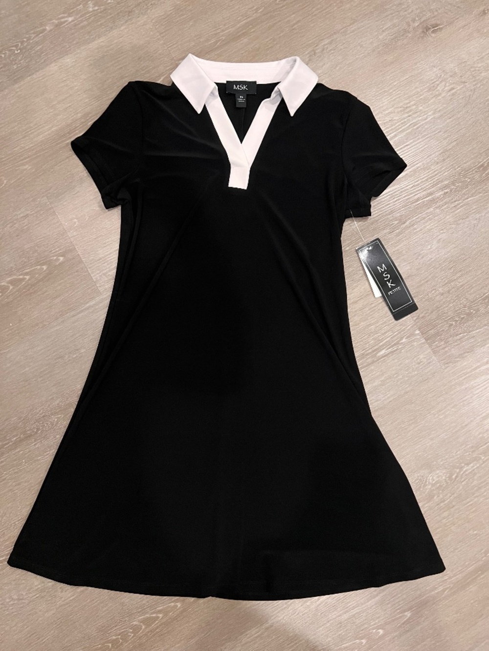 MSK black and white soft crêpe knit tunic dress